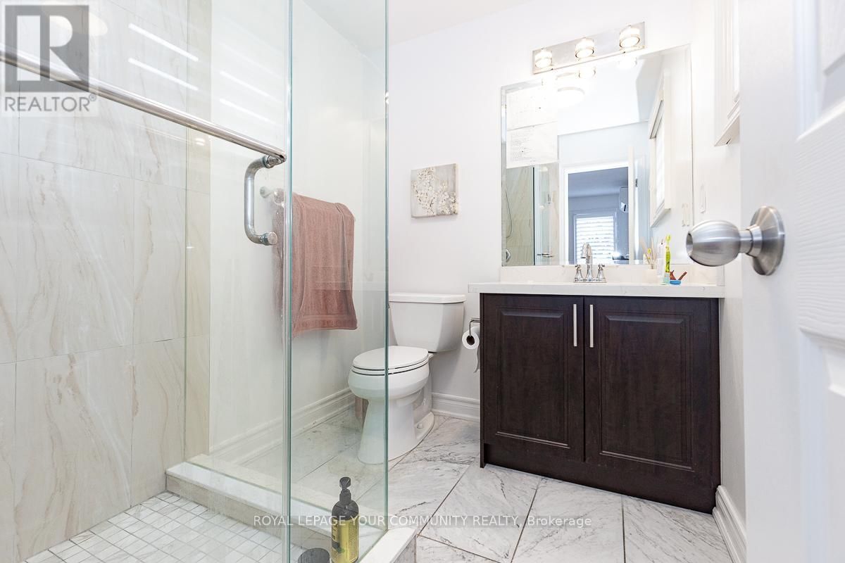 122 LYNDHURST DRIVE Image 34