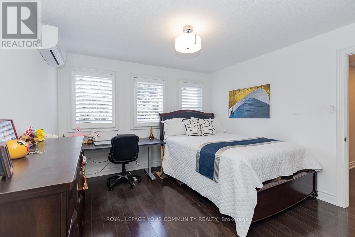 122 LYNDHURST DRIVE Image 35