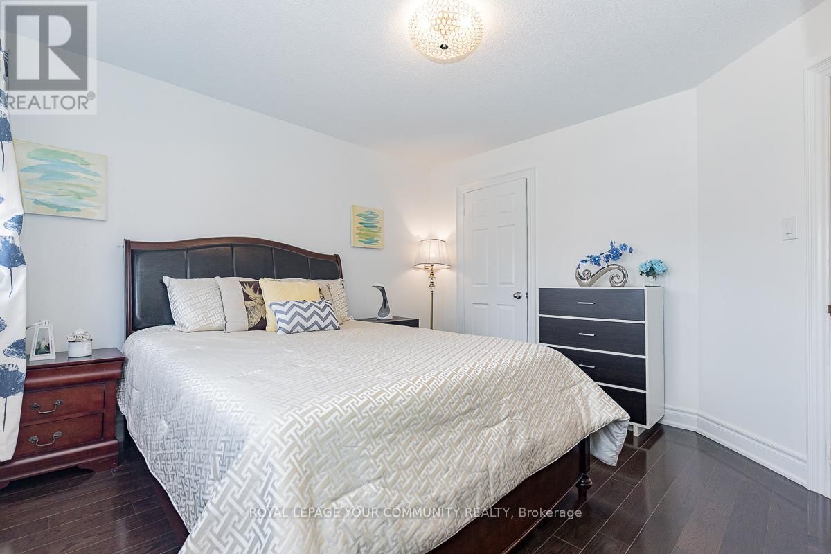 122 LYNDHURST DRIVE Image 37