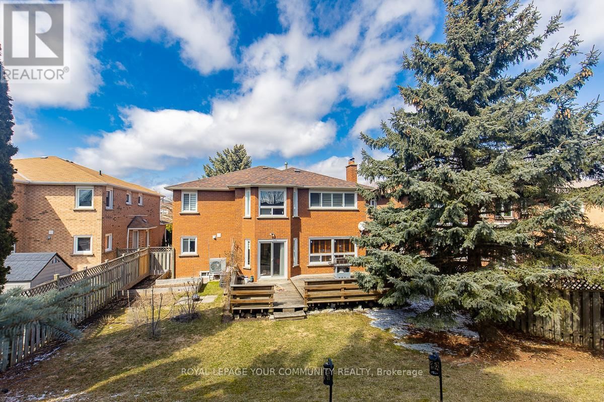 122 LYNDHURST DRIVE Image 43