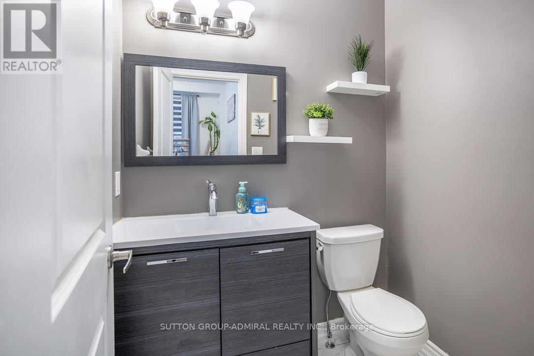 2207 LOZENBY STREET Image 10