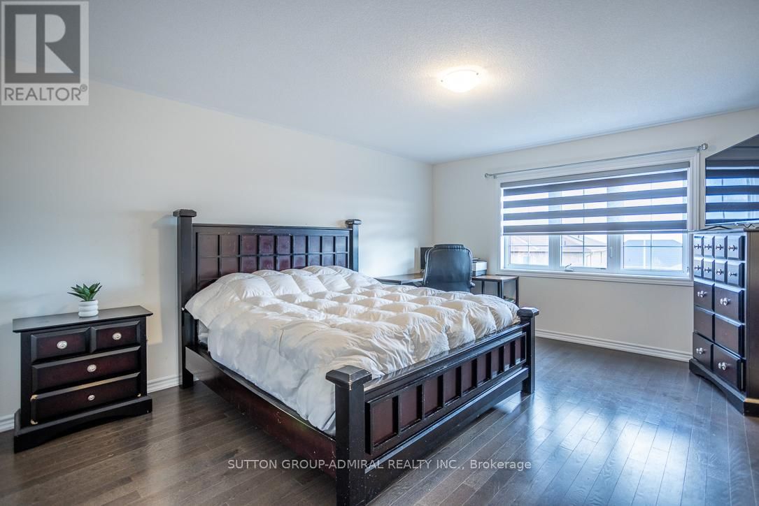 2207 LOZENBY STREET Image 13