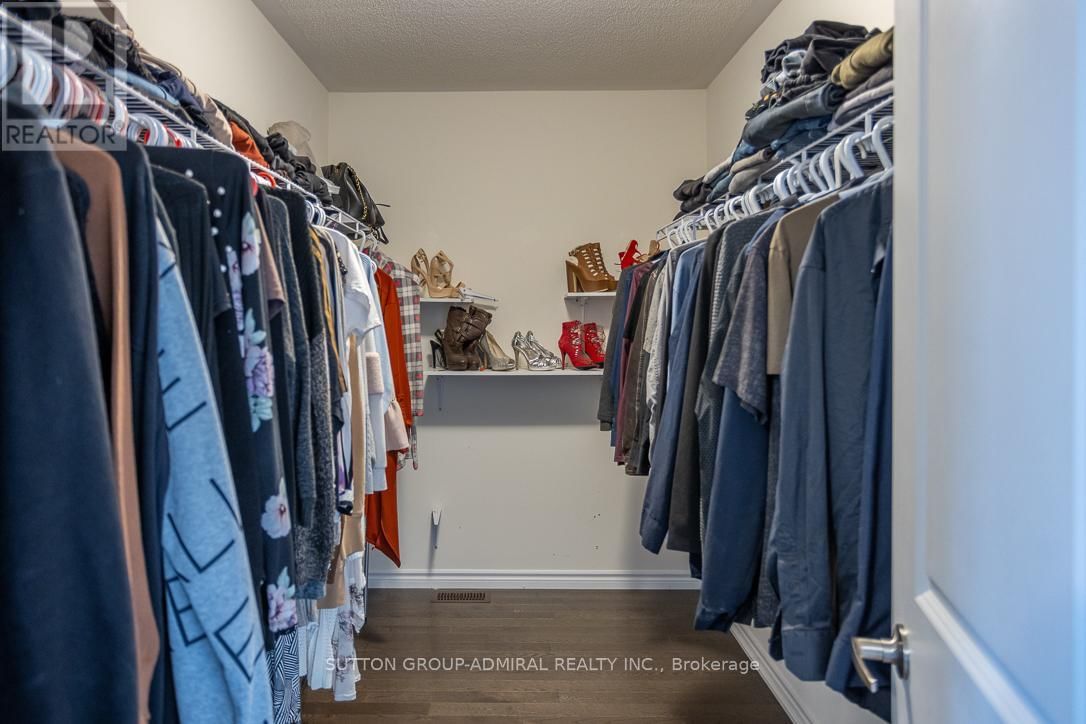 2207 LOZENBY STREET Image 14