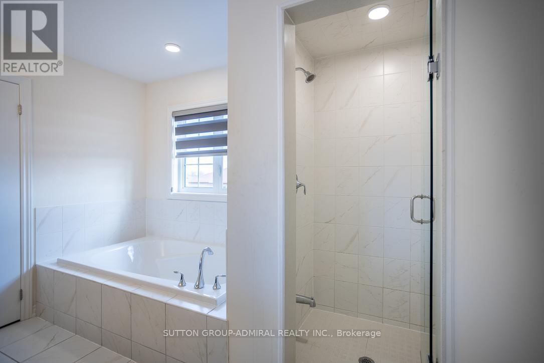 2207 LOZENBY STREET Image 18