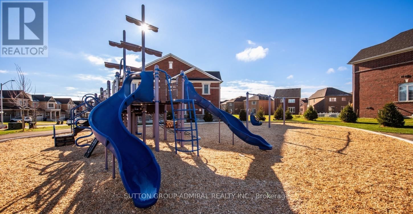 2207 LOZENBY STREET Image 25