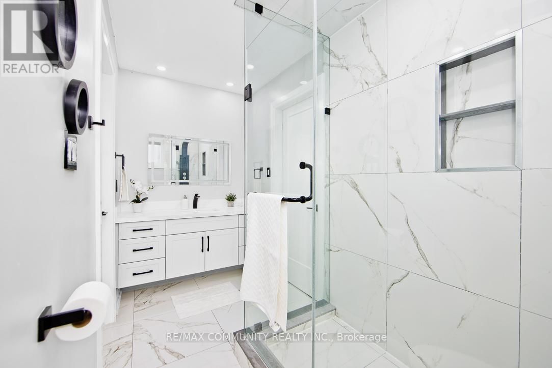 12 DEER RIDGE ROAD Image 25