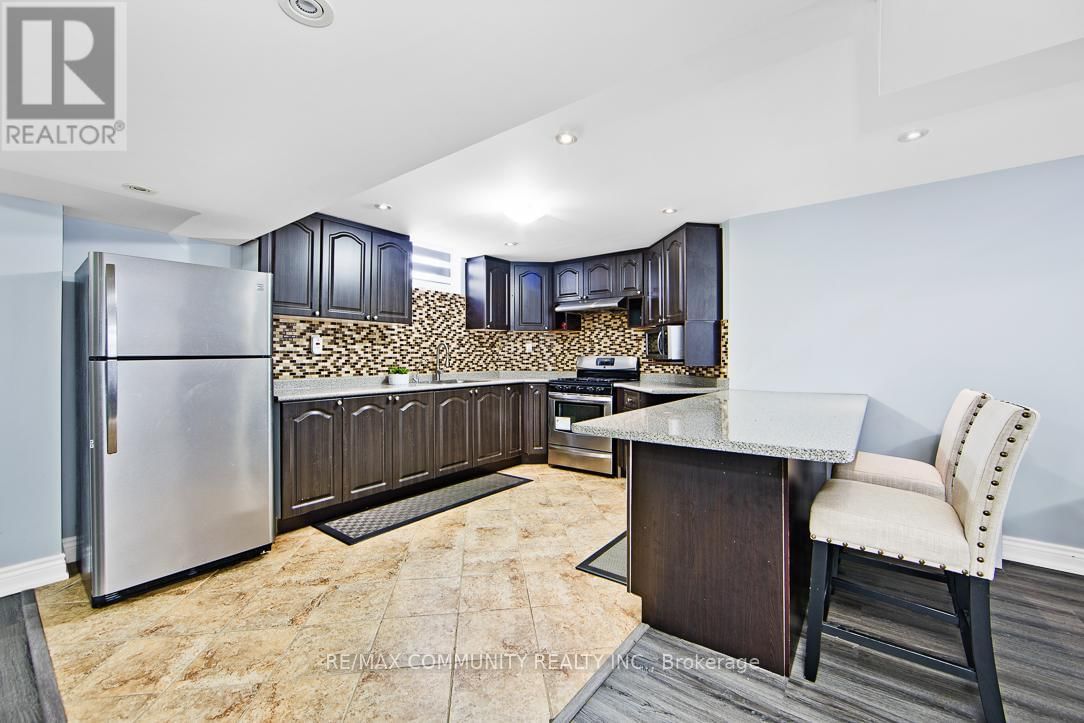 12 DEER RIDGE ROAD Image 29