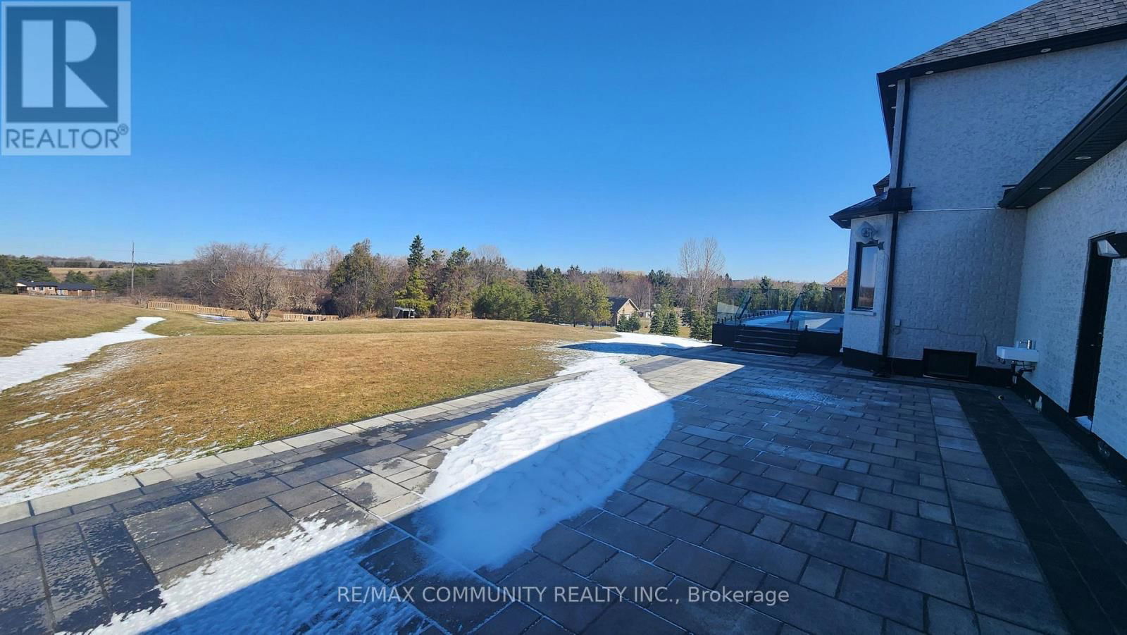 12 DEER RIDGE ROAD Image 38