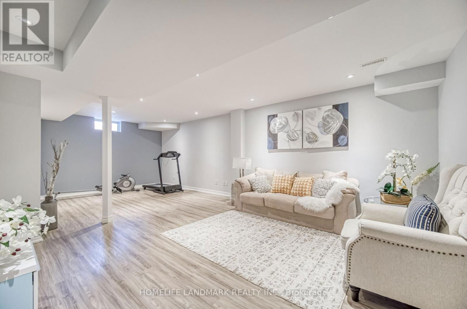 131 REFLECTION ROAD Image 35
