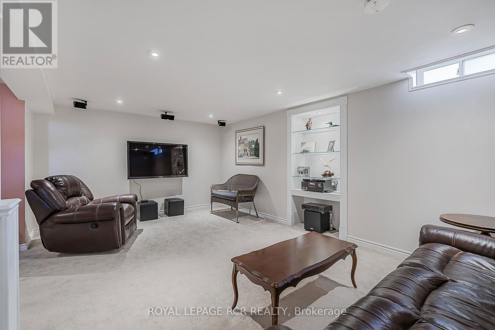 6 MARJORIE DRIVE Image 31