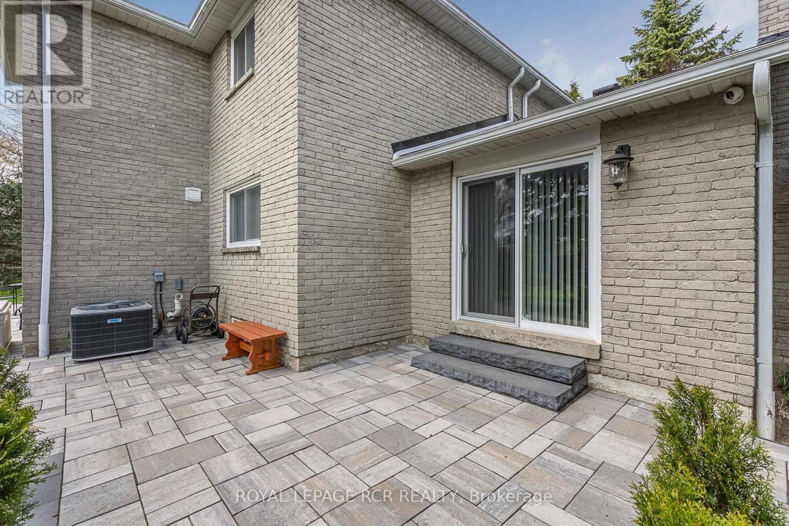 6 MARJORIE DRIVE Image 41
