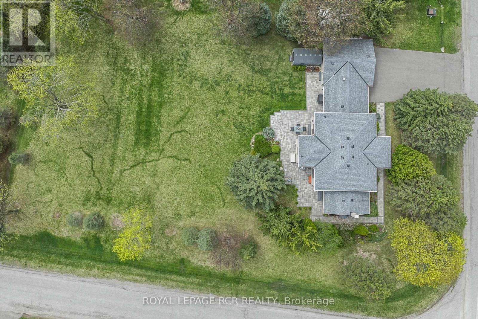 6 MARJORIE DRIVE Image 48