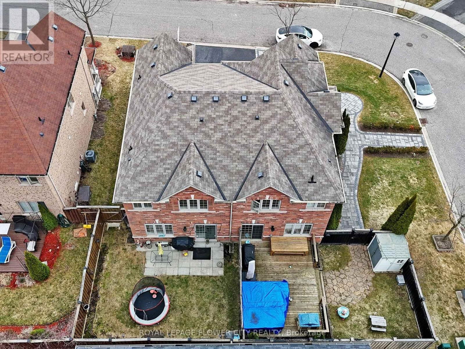 565 FOXCROFT BOULEVARD Image 38