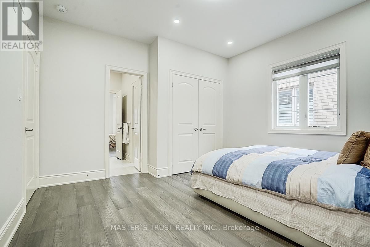 220 WESMINA AVENUE Image 31