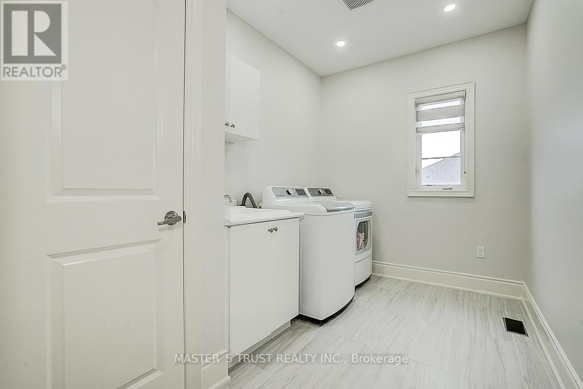 220 WESMINA AVENUE Image 39