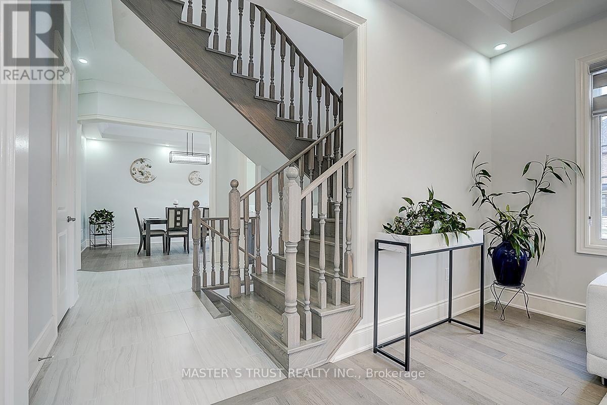 220 WESMINA AVENUE Image 7