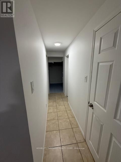 Lower - 38 STONE PALACE WAY Image 15