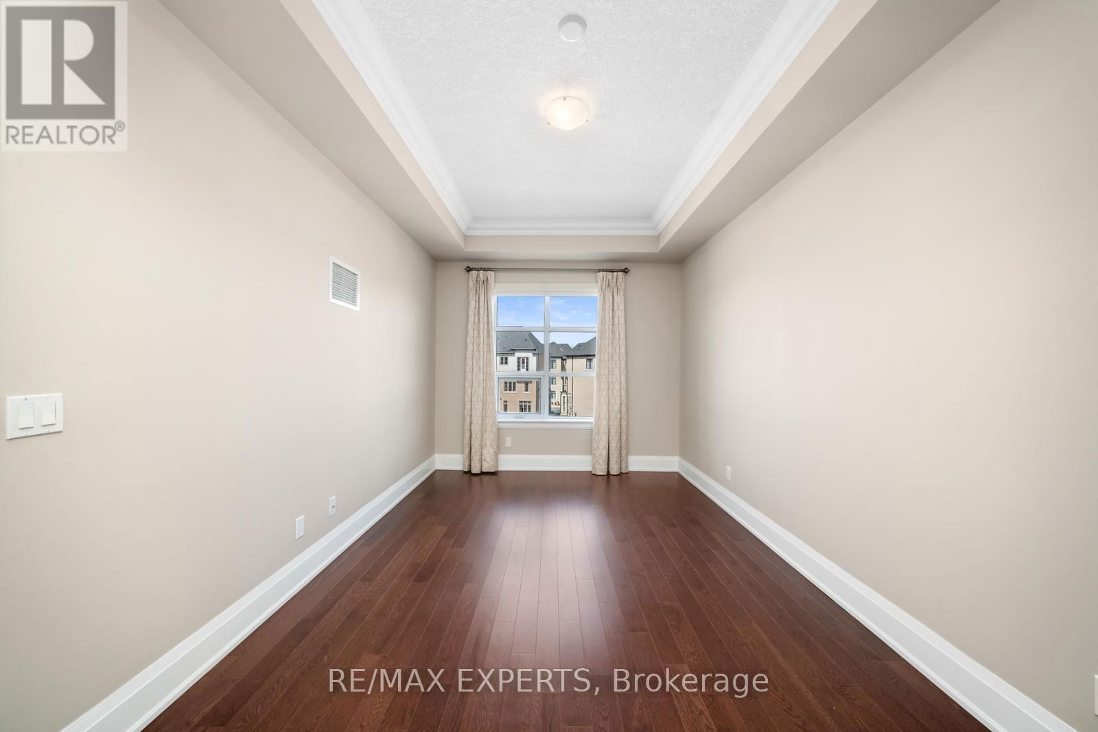 317 - 9909 PINE VALLEY DRIVE Image 16