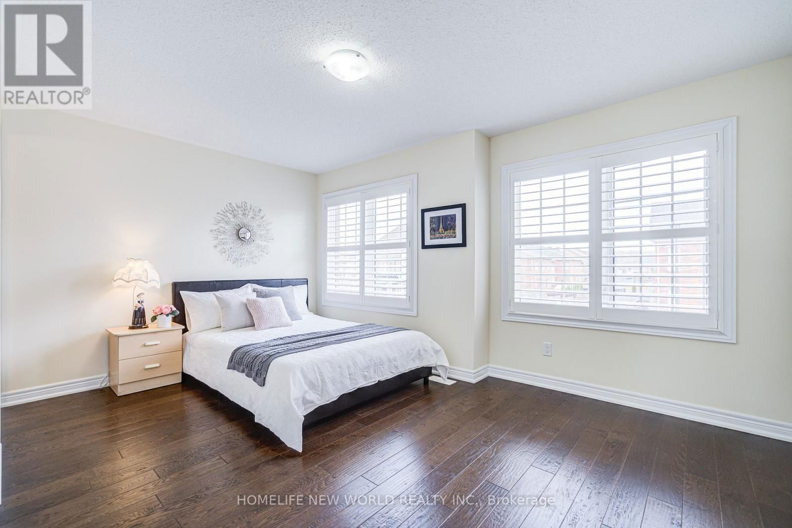 88 ROTH STREET Image 27