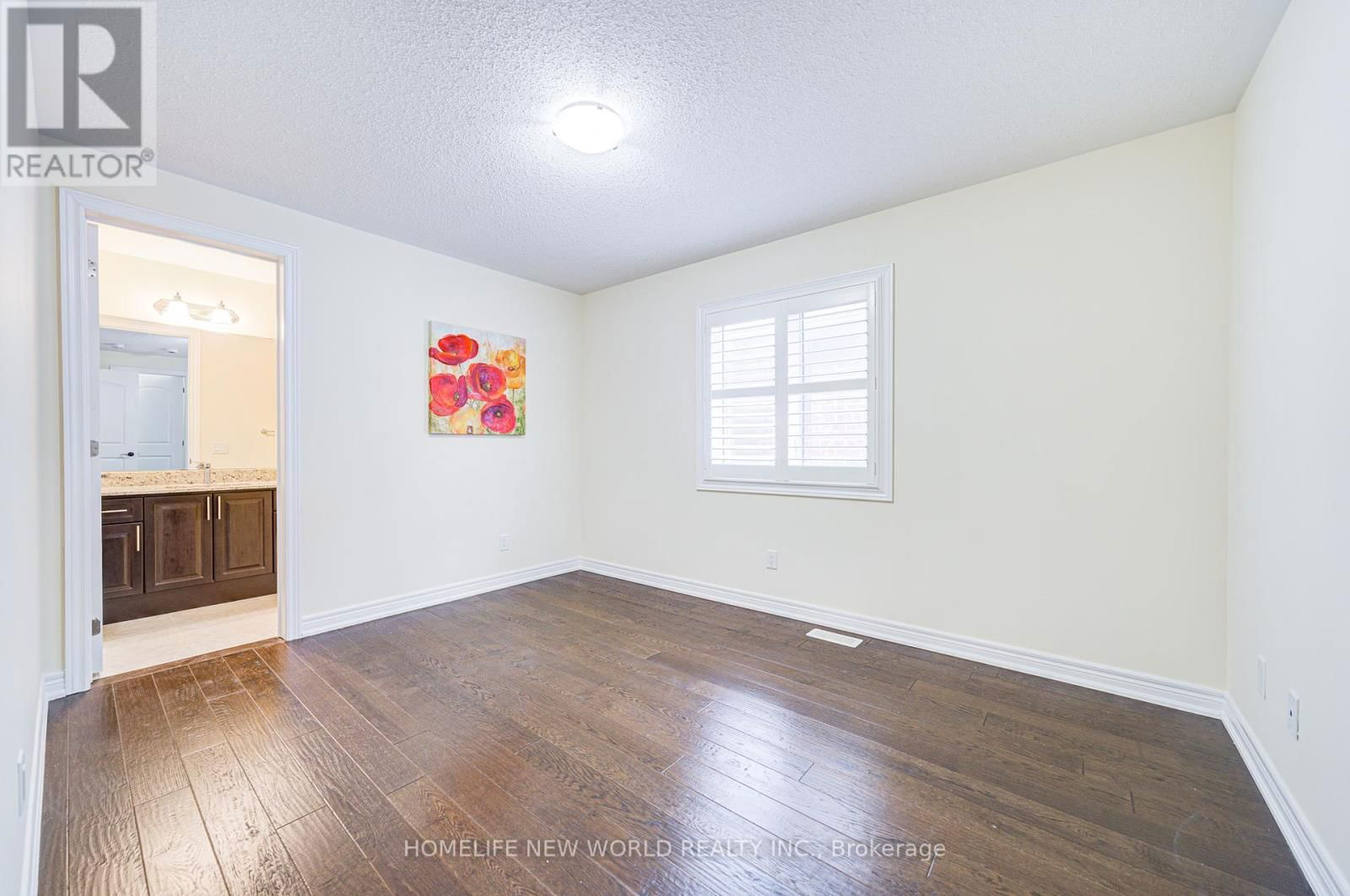 88 ROTH STREET Image 30