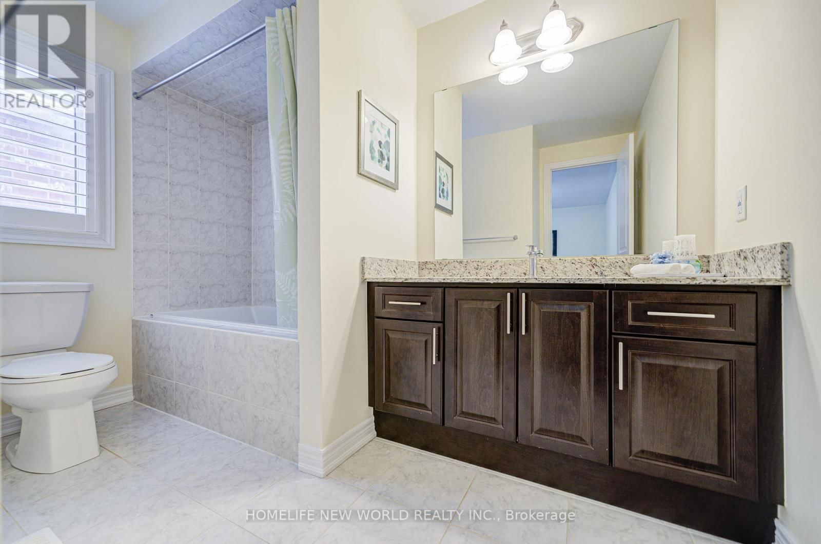88 ROTH STREET Image 33