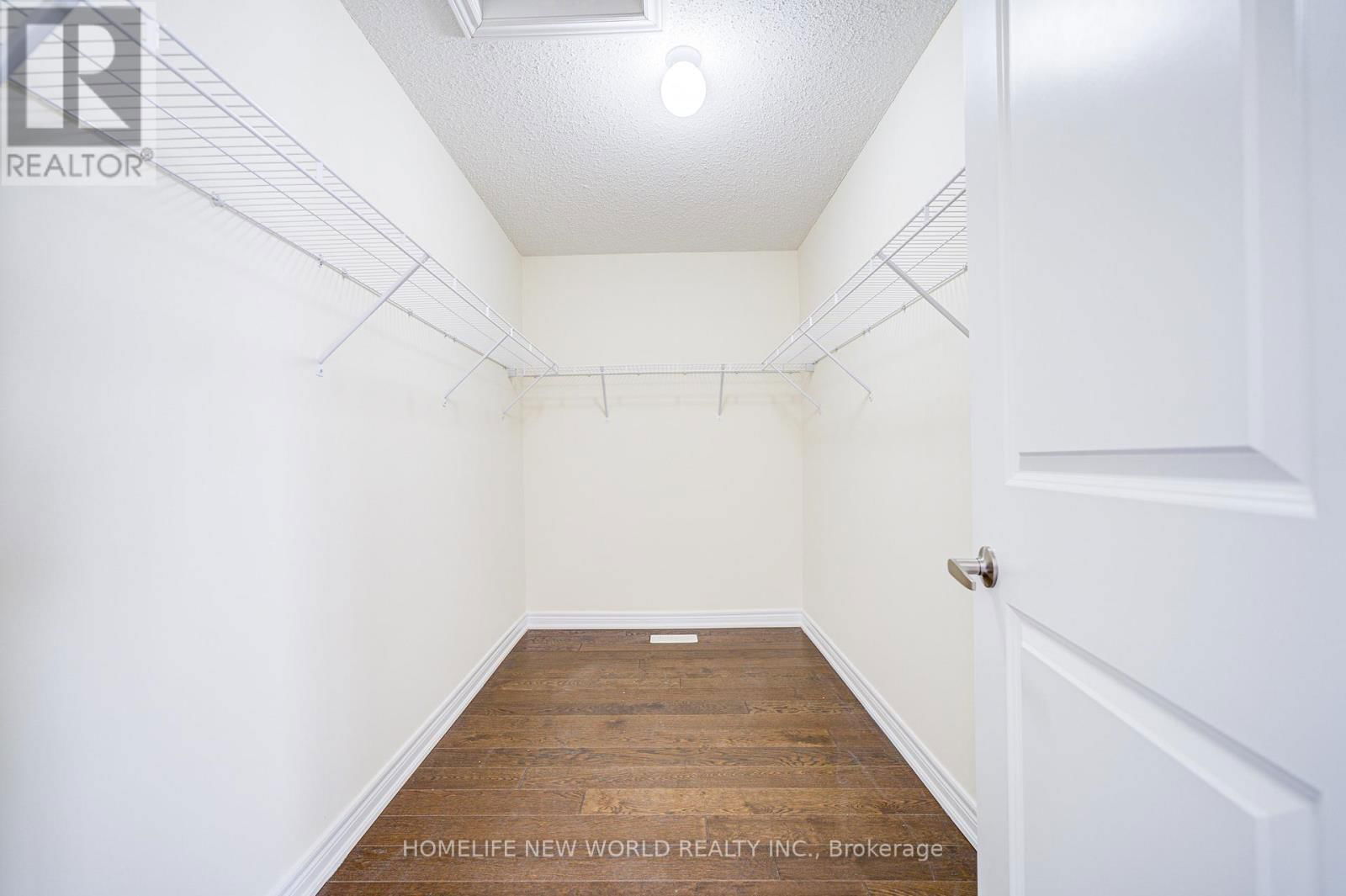 88 ROTH STREET Image 41