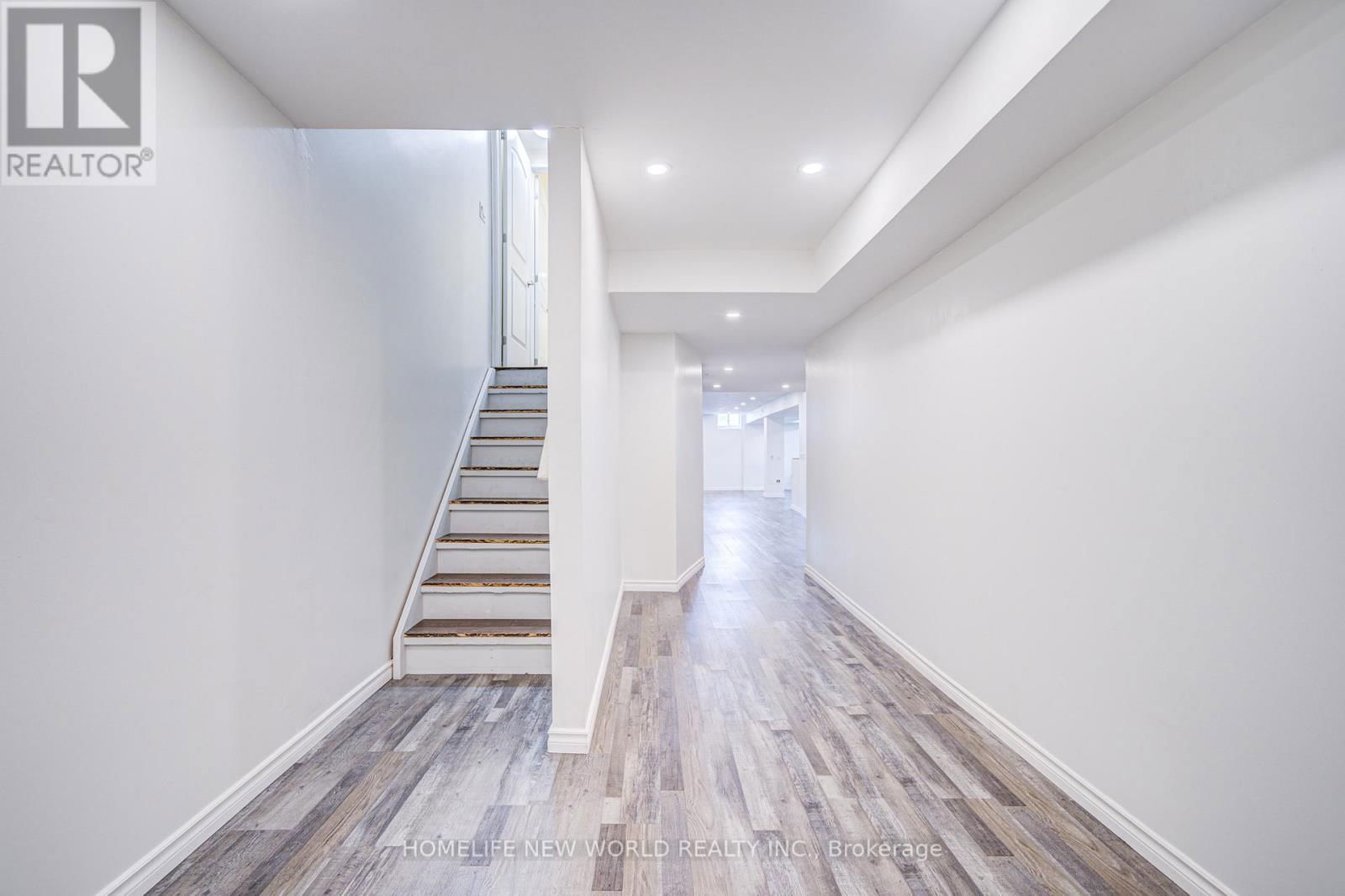 88 ROTH STREET Image 43