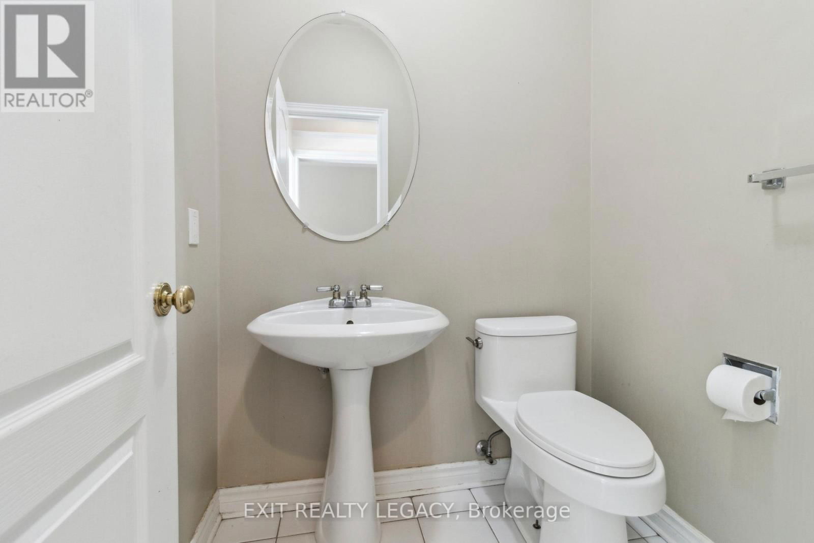 122 VENTURA WAY Image 13