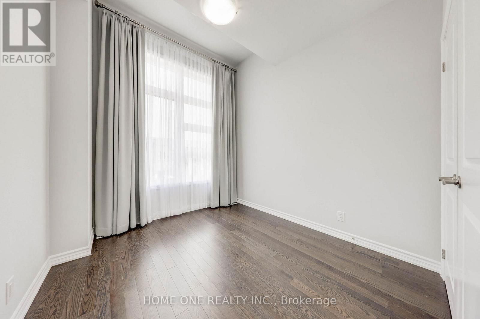 32 JESSICA ANTONELLA STREET Image 20