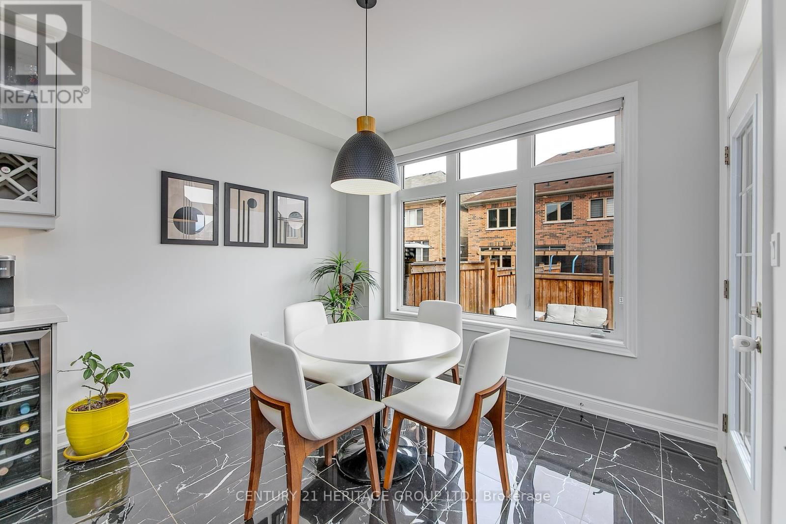 78 PRUNELLA CRESCENT Image 21