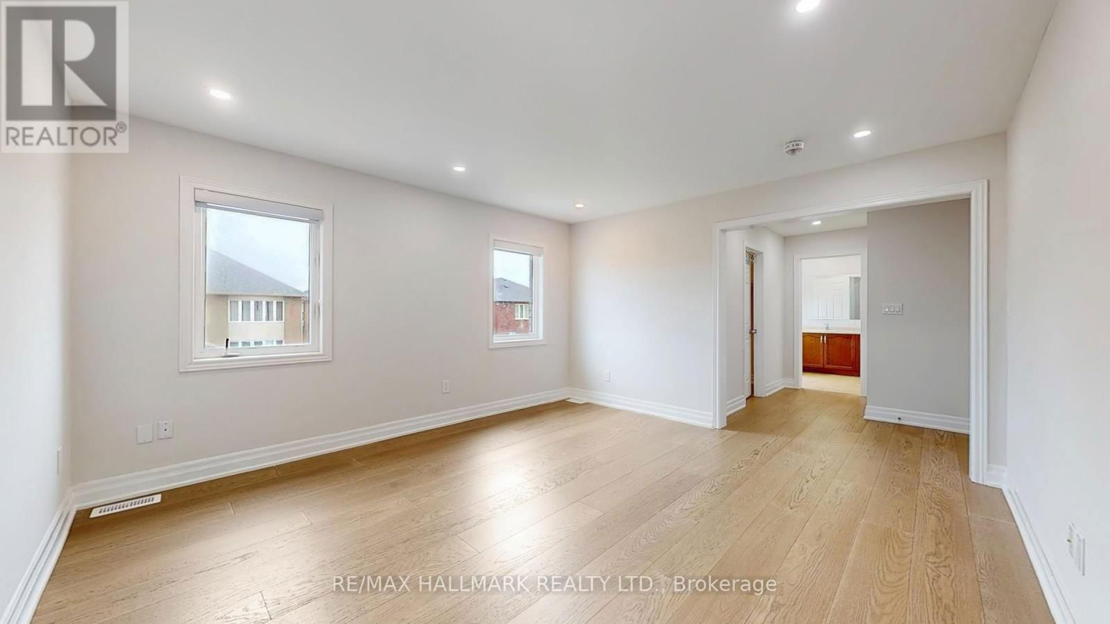45 ROMANELLI CRESCENT Image 23