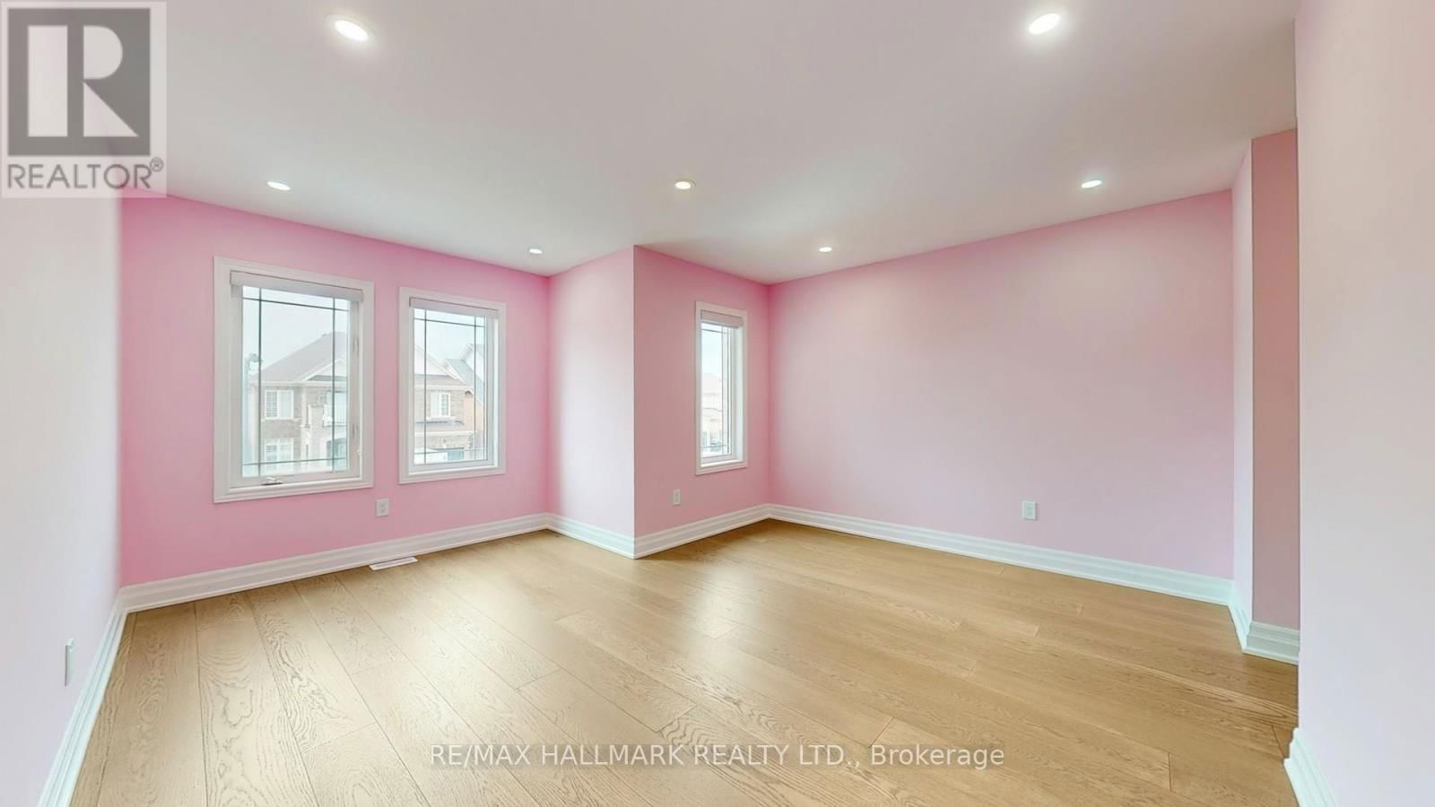 45 ROMANELLI CRESCENT Image 33