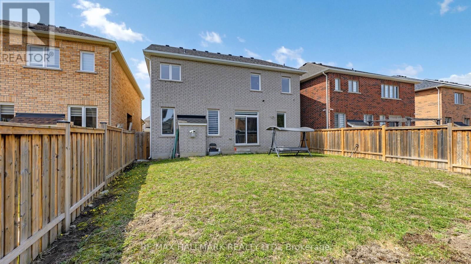 45 ROMANELLI CRESCENT Image 38