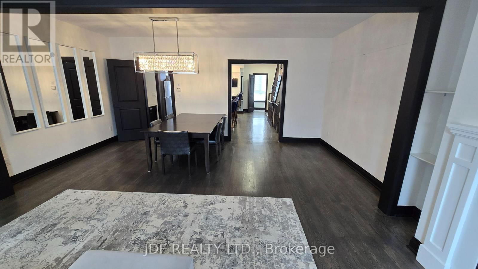 49 GRIDIRON GATE Image 8