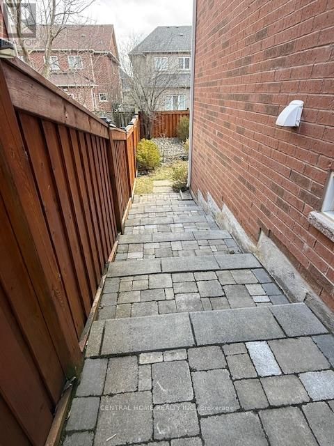 29 AIKENHEAD AVENUE Image 15