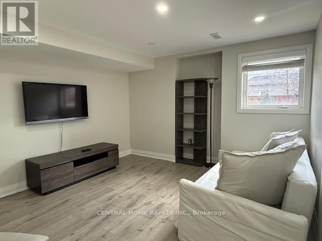 29 AIKENHEAD AVENUE Image 5