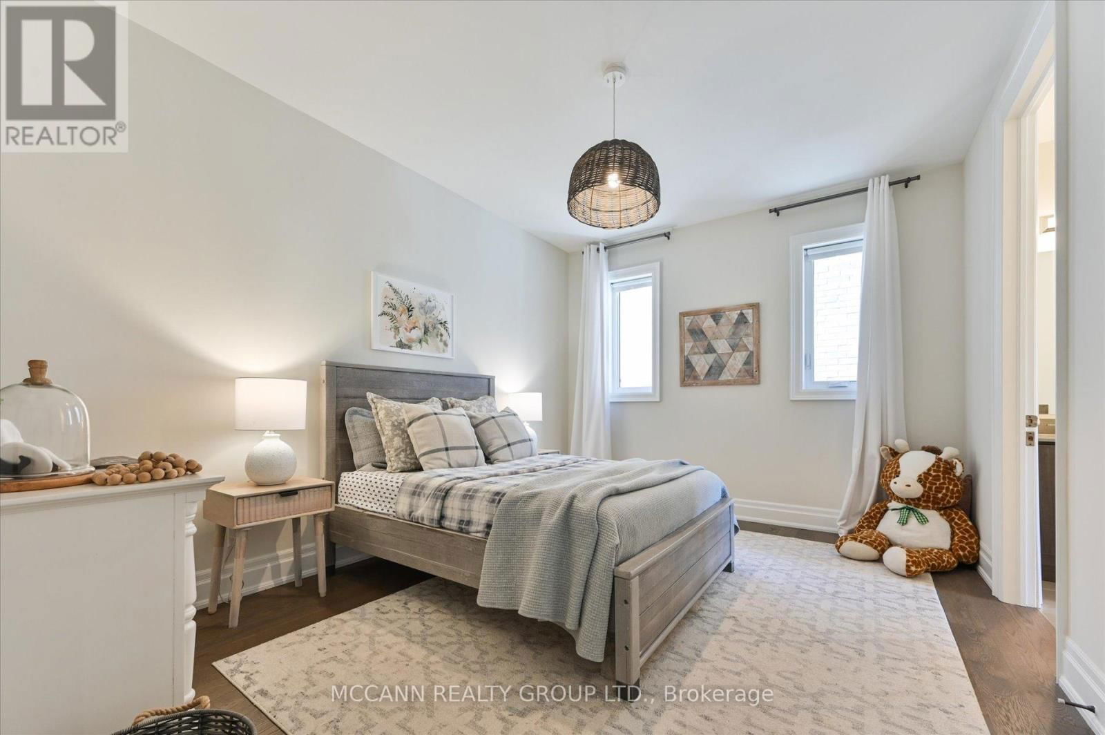 37 SETTLEMENT CRESCENT Image 34