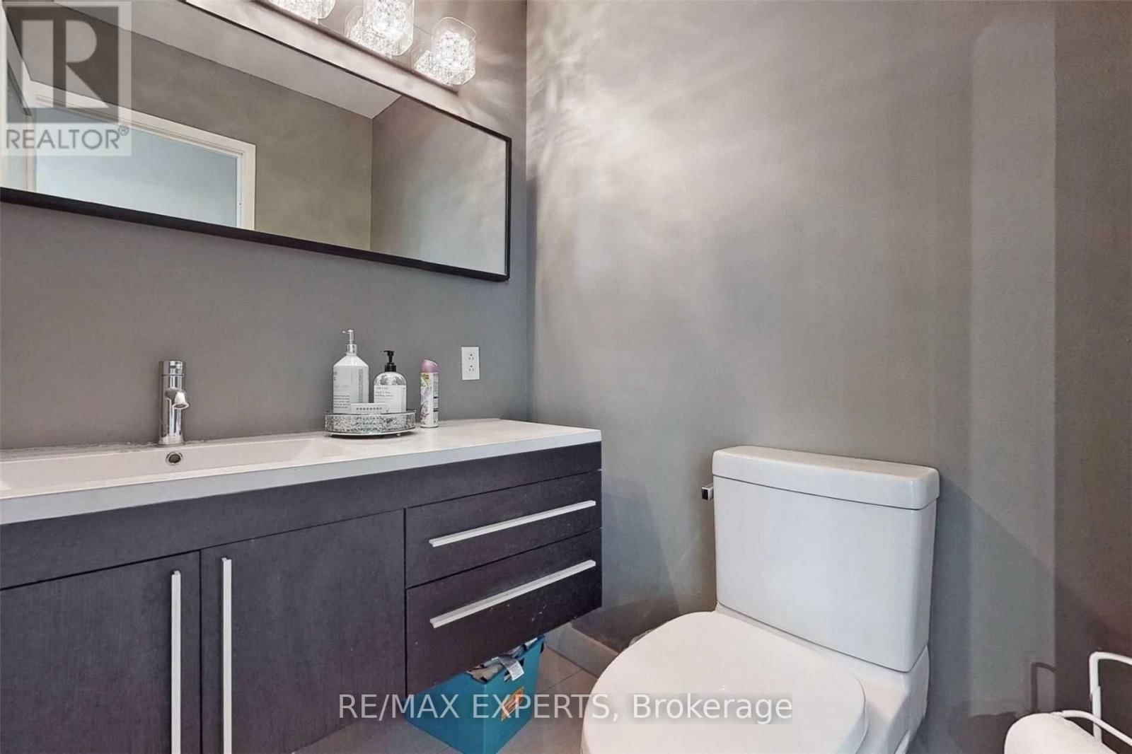 30 WERTHEIM COURT Image 18