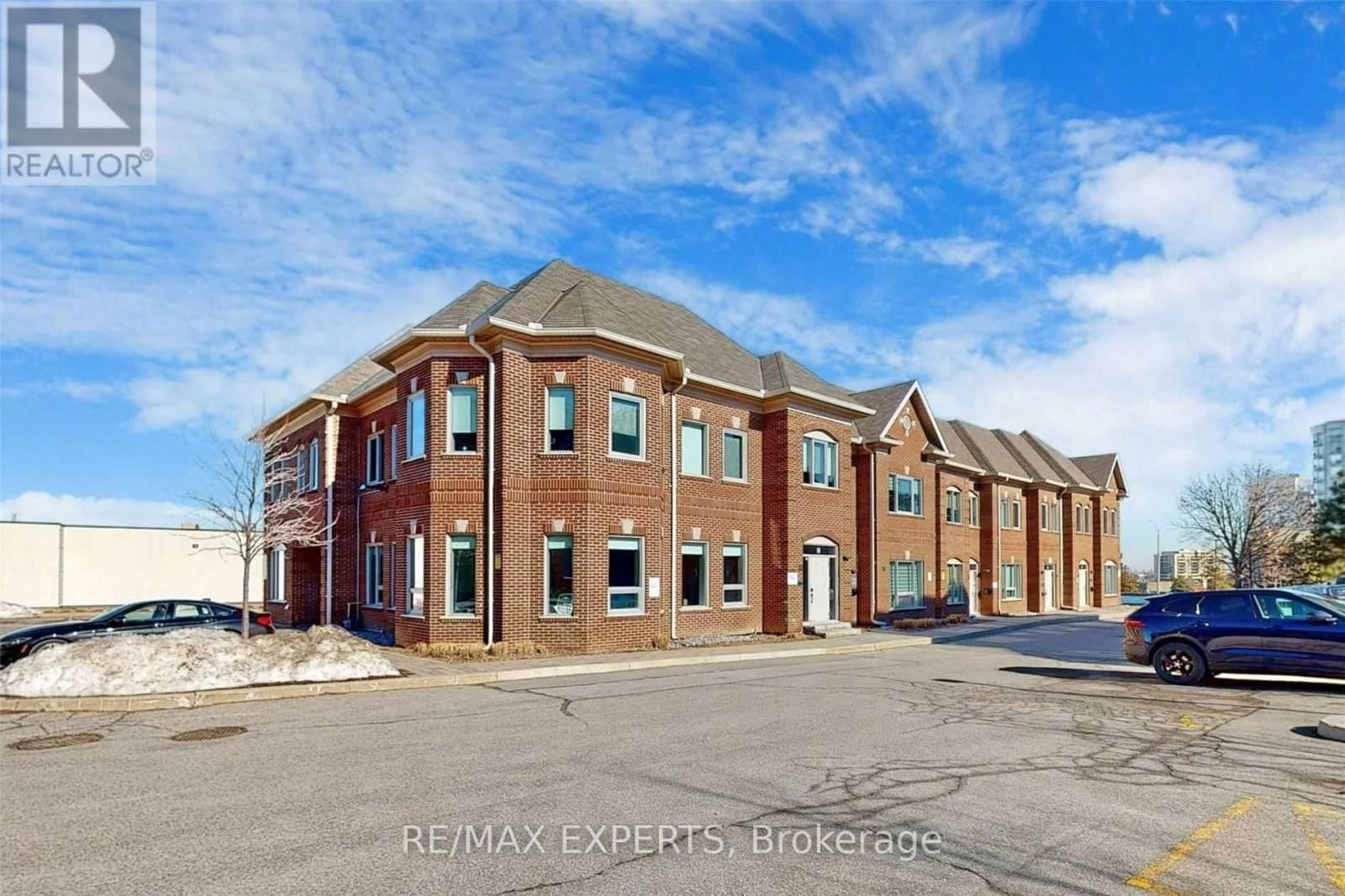 30 WERTHEIM COURT Image 1