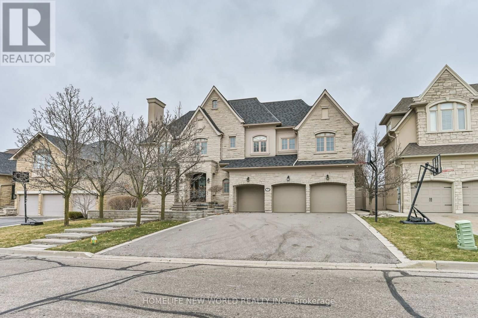 33 EVITA COURT Image 1