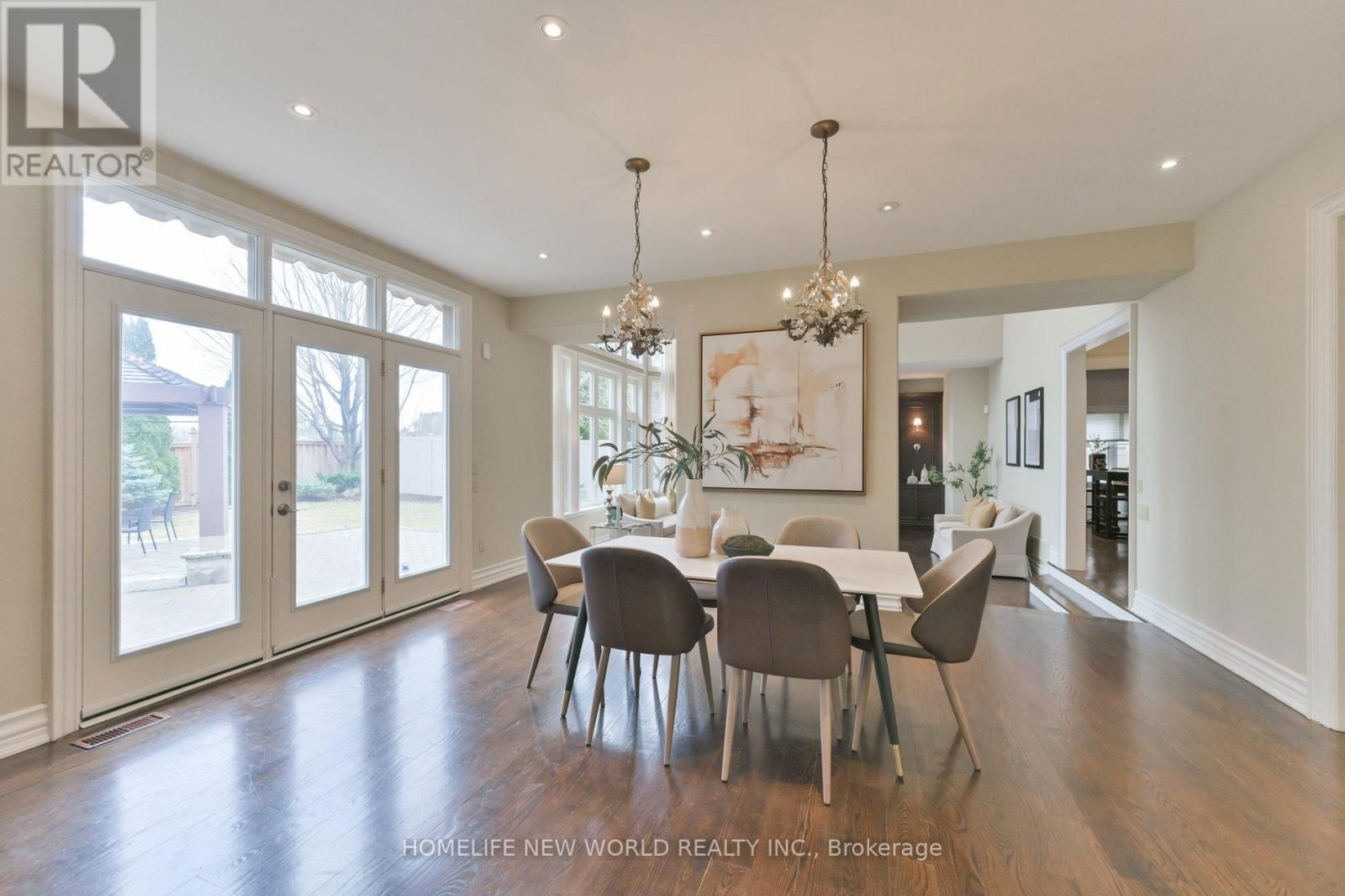 33 EVITA COURT Image 11