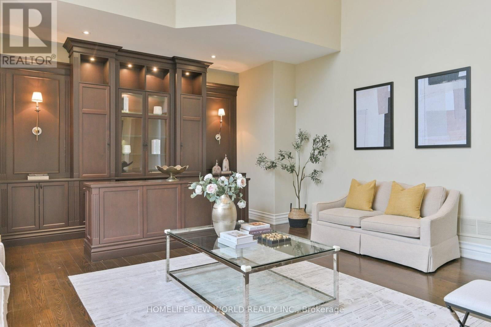 33 EVITA COURT Image 20
