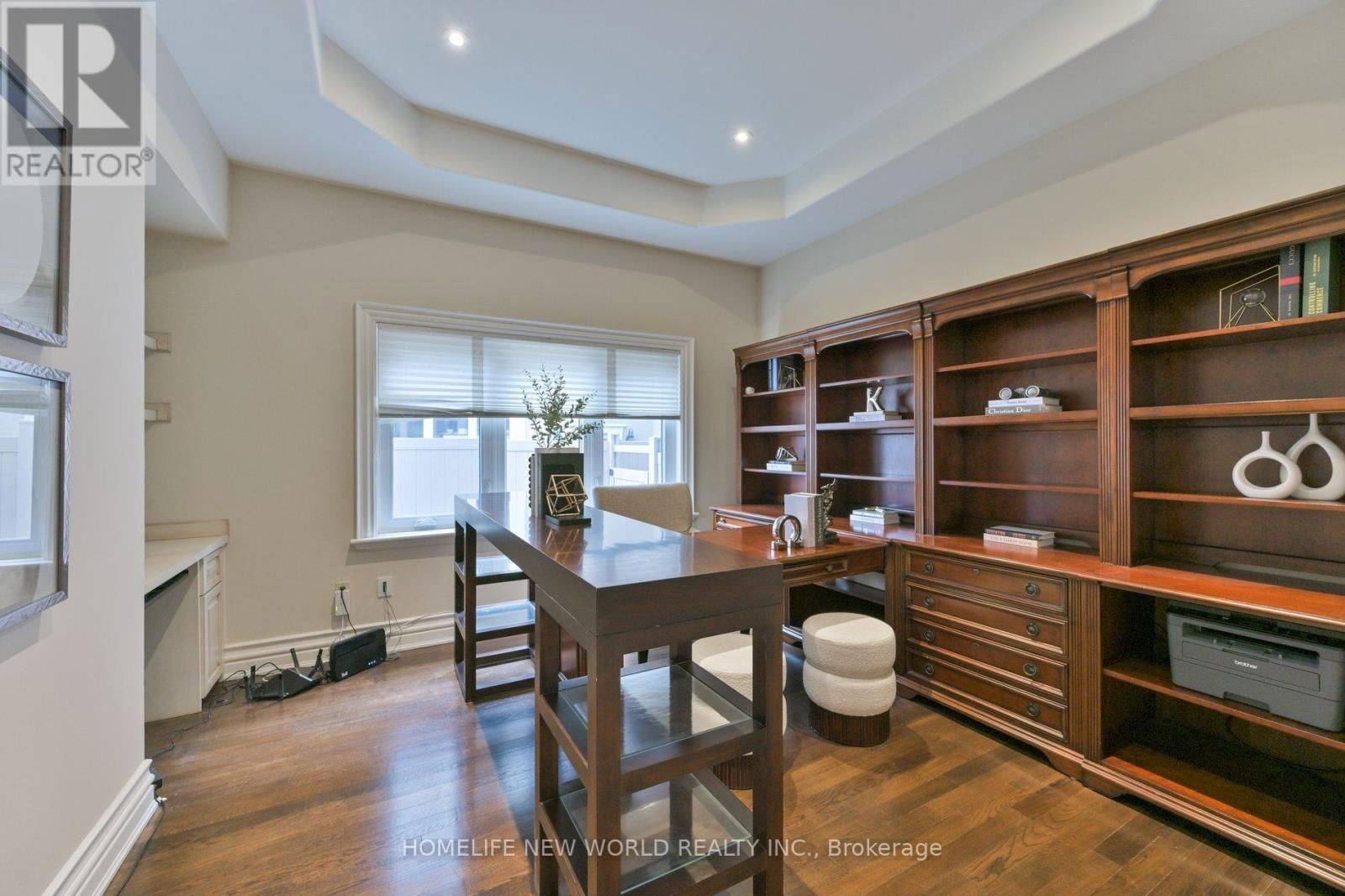 33 EVITA COURT Image 22