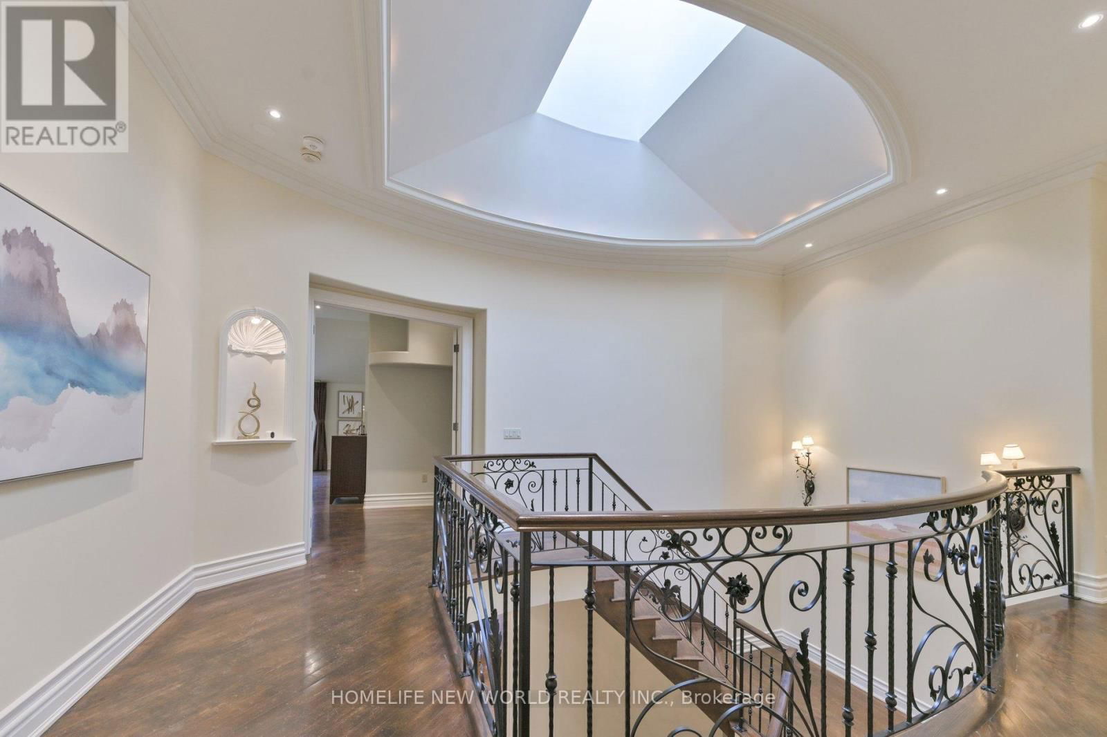 33 EVITA COURT Image 27