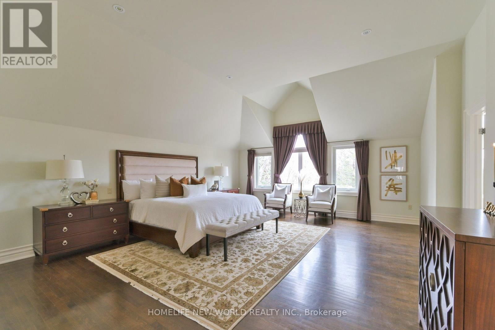 33 EVITA COURT Image 28