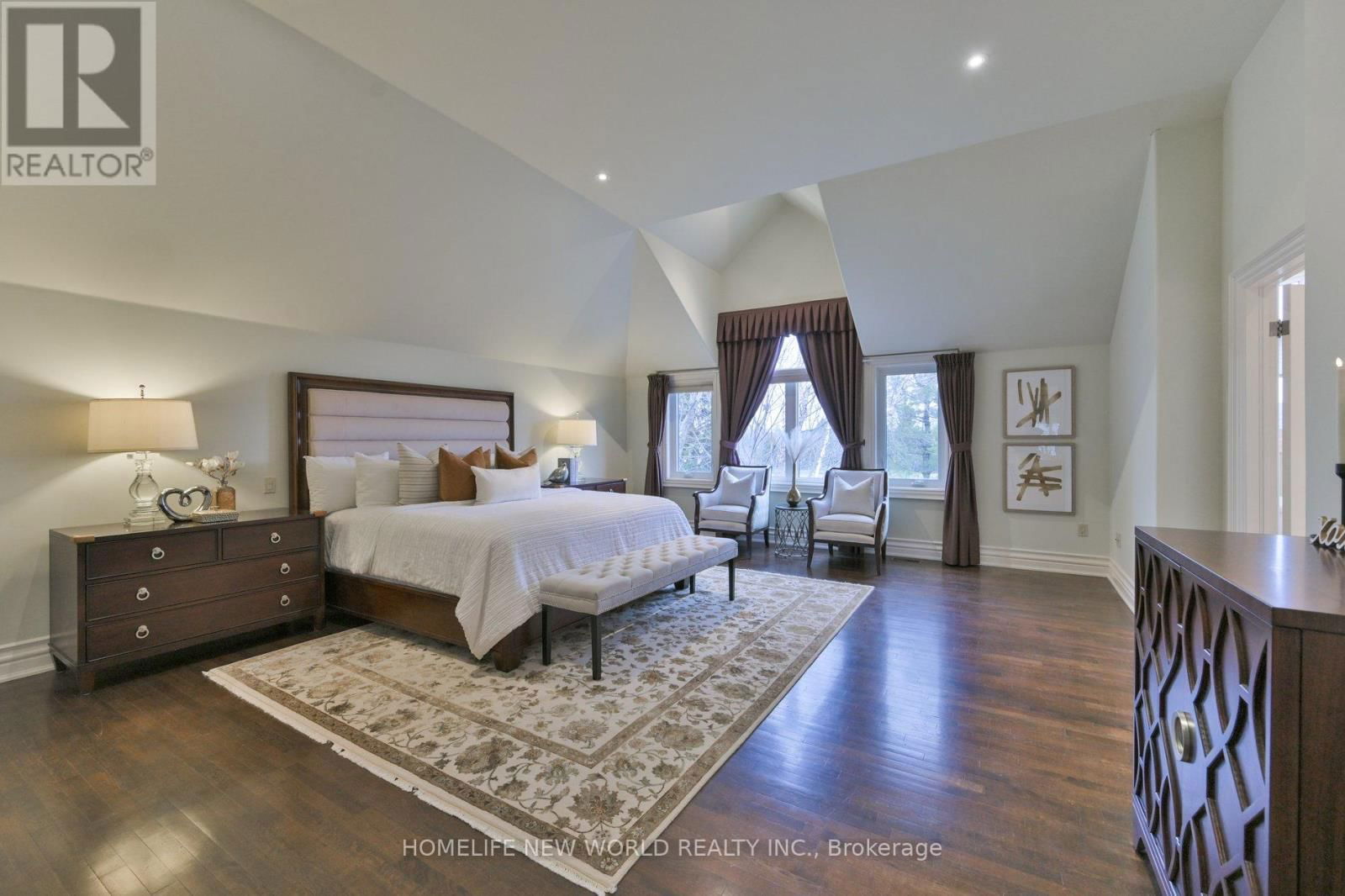 33 EVITA COURT Image 29