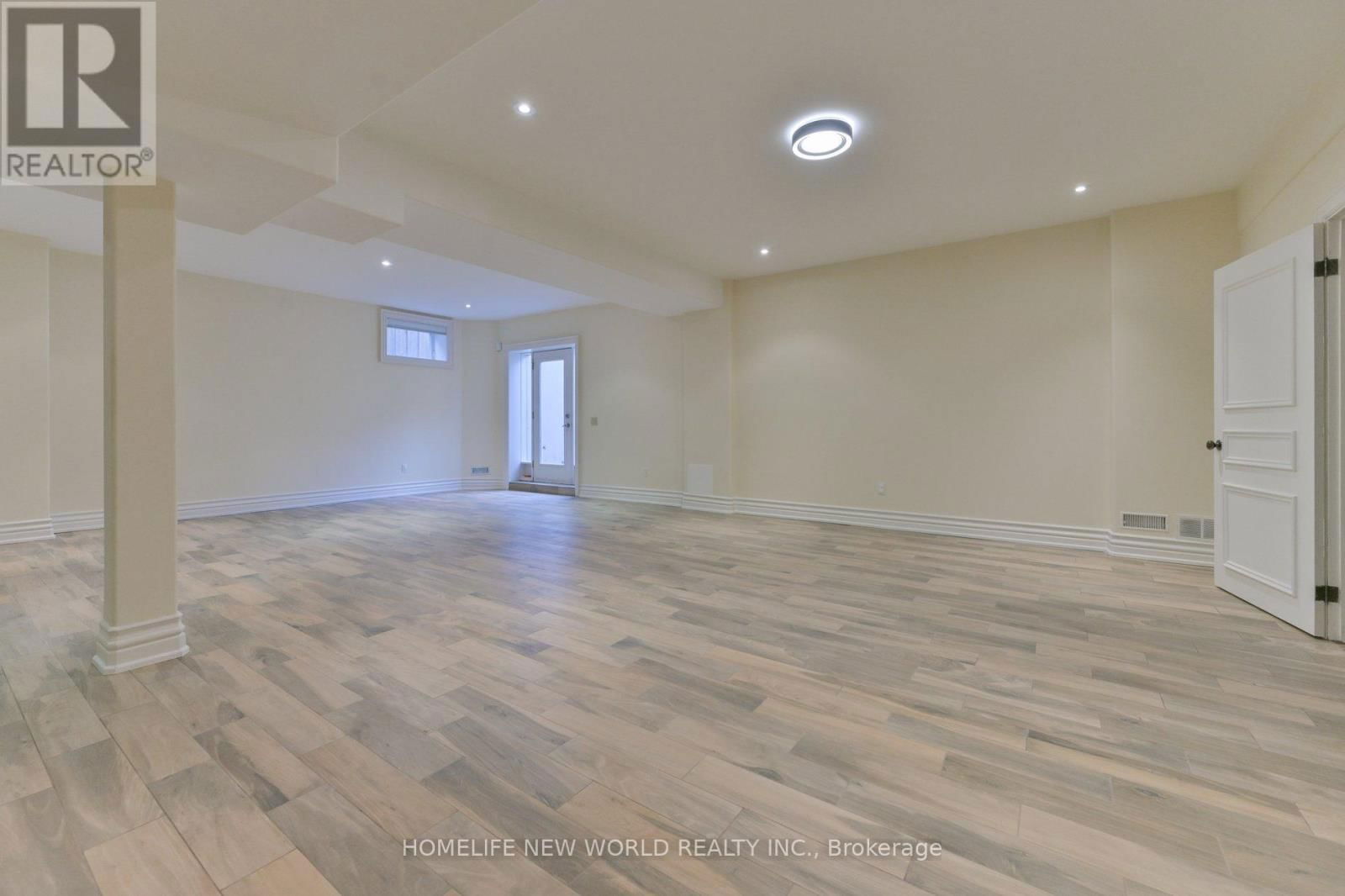 33 EVITA COURT Image 42