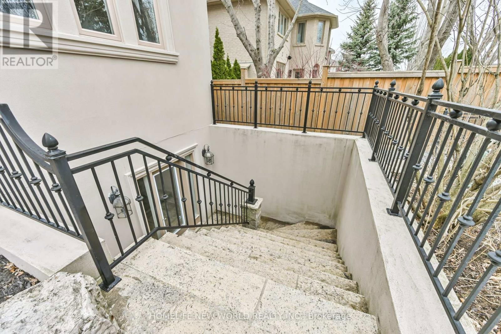 33 EVITA COURT Image 46