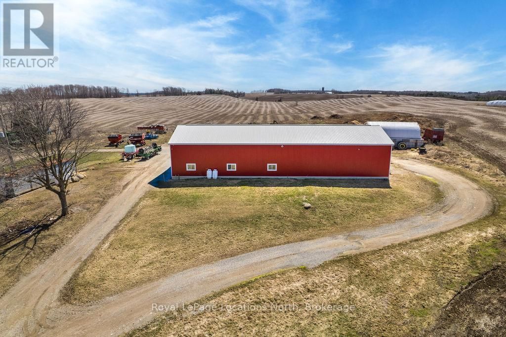 7087 4TH LINE Image 12