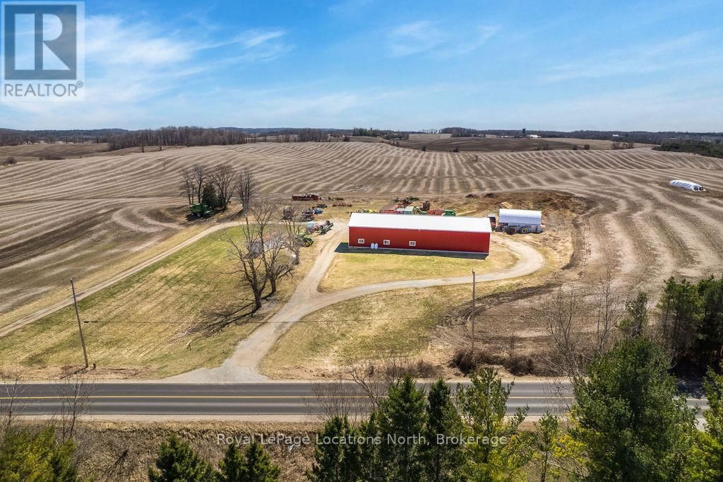 7087 4TH LINE Image 13